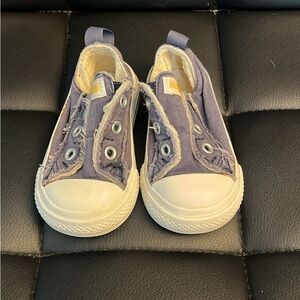 Toddler Converse - Size 4